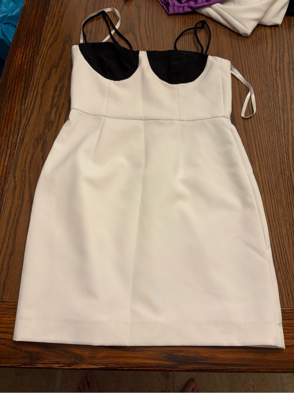 Gianni Bini White Mini Dress with Black Bust